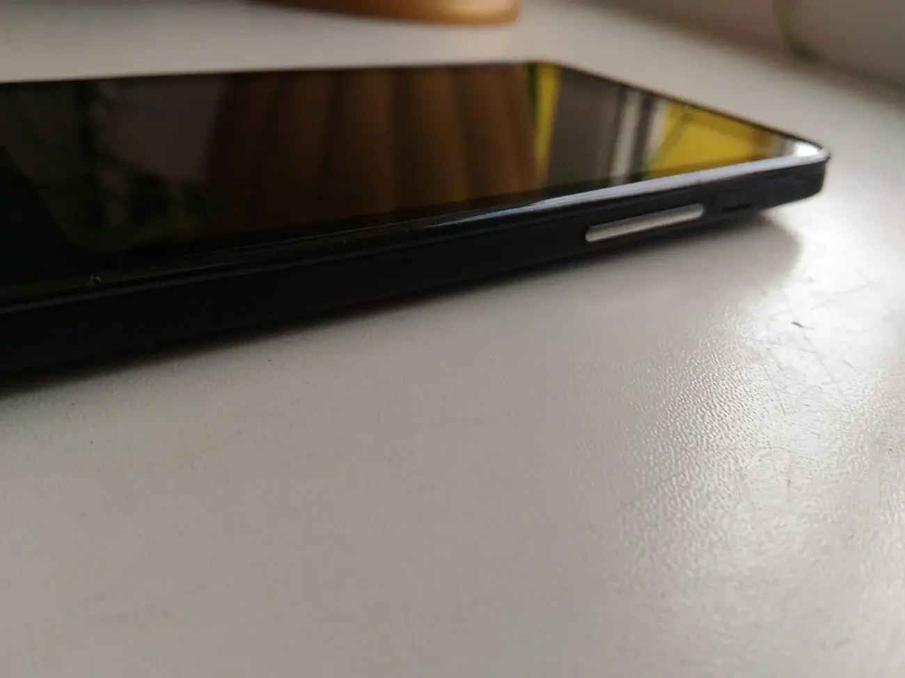 Alcatel 8000D телефон 2