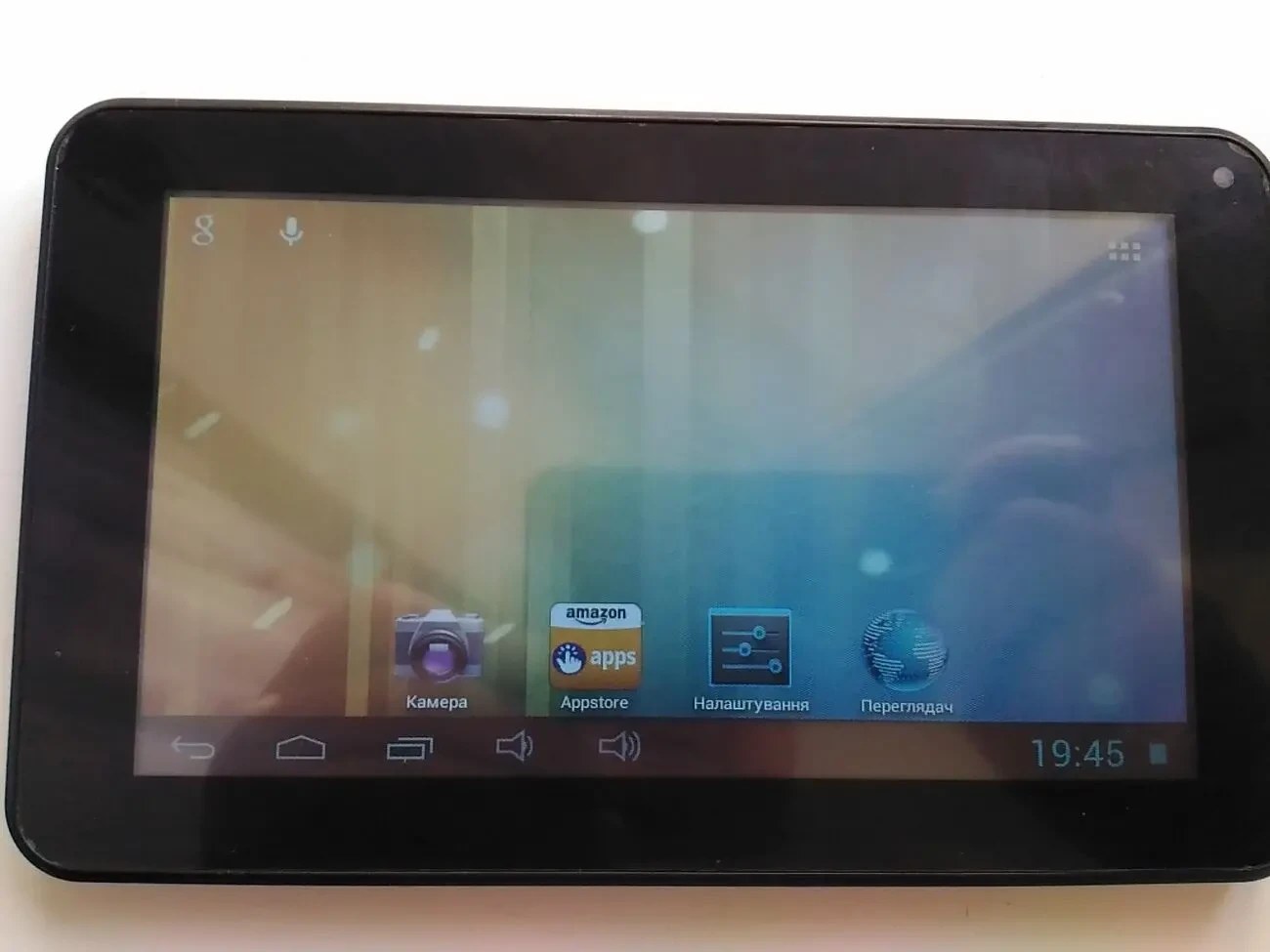 Планшет фірми Polaroid 8