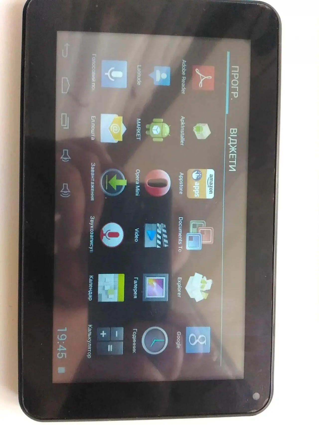 Планшет фірми Polaroid 6