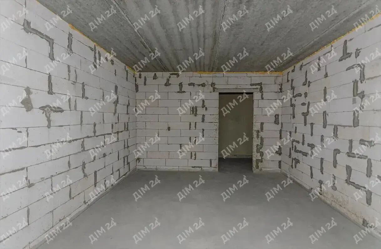 Дворівнева квартира, яка має характер 7