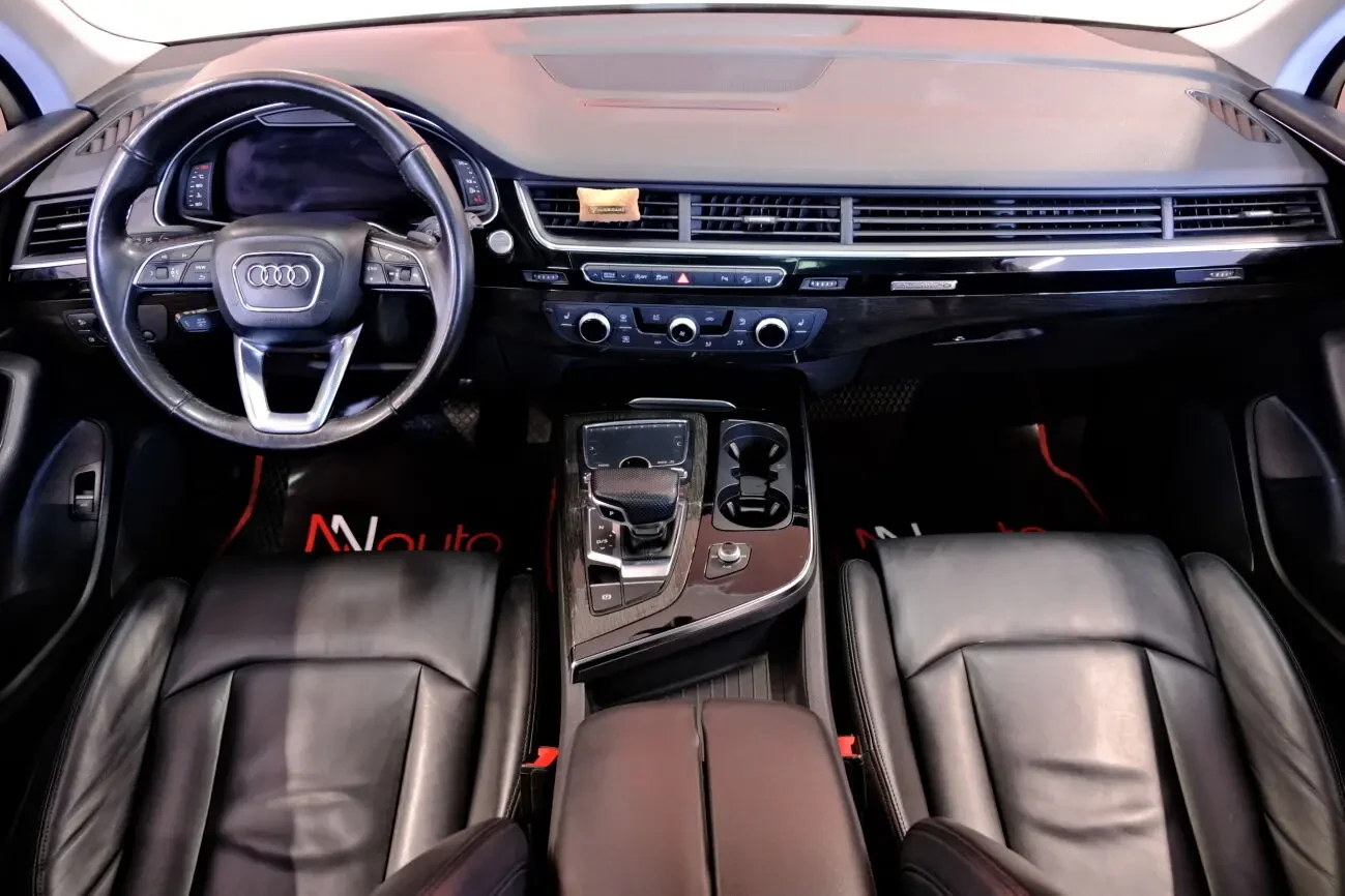 Audi Q7 Premium 7