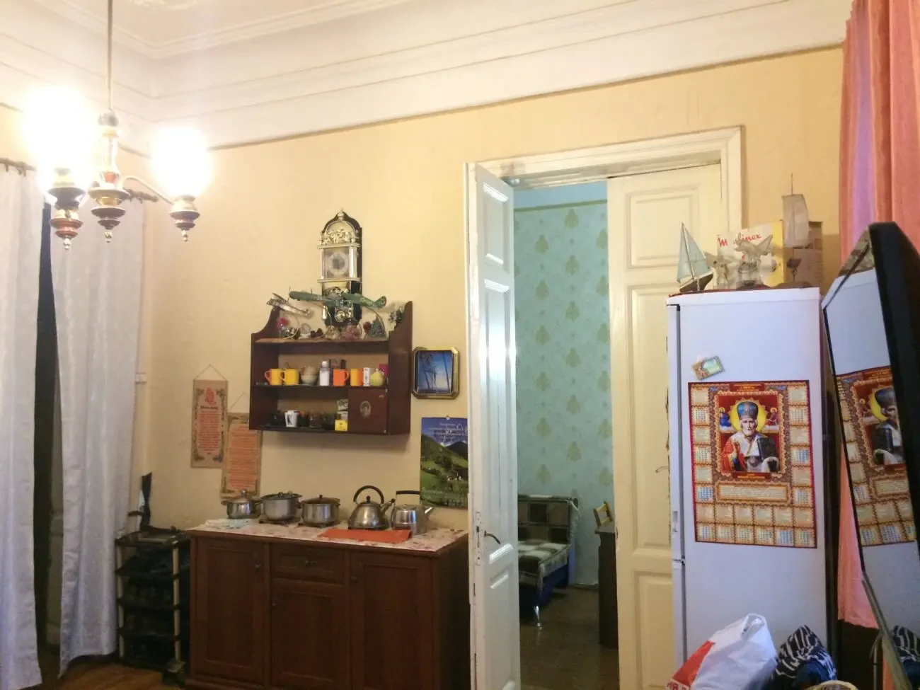 2 комн. ком. кв. Спиридоновская/Асташкина, своя кухня/душ, 39/32,2/4,6 2