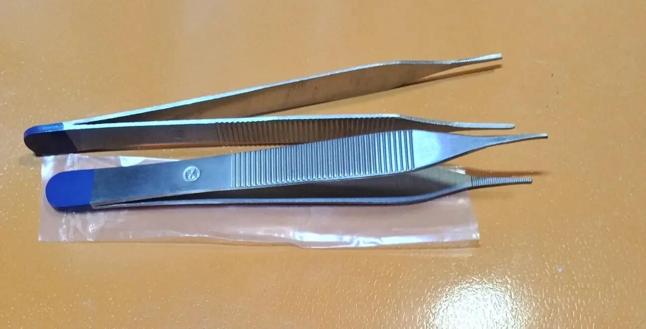 Пинцет медицинский, для косметолигии, ювелирного дела,медицины.Опт. 4