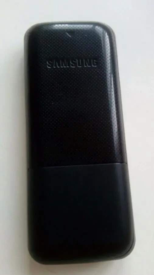 Samzung GT-1117T  Телефон 10