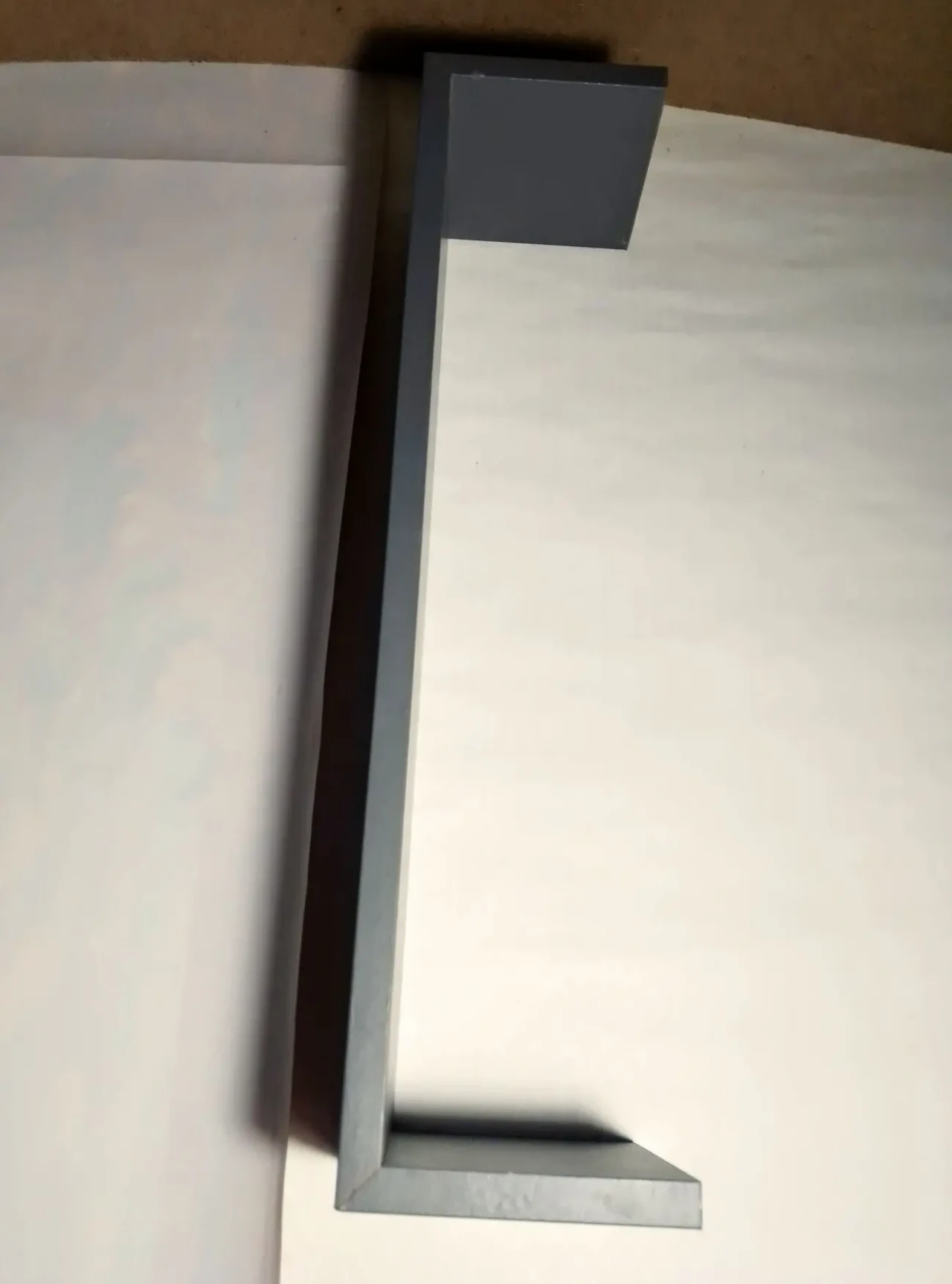 Полочка серая деревянная маленькая, 10 на 42 см, под мелочи, полка 3