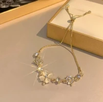 Шикарный женский браслет с цветками