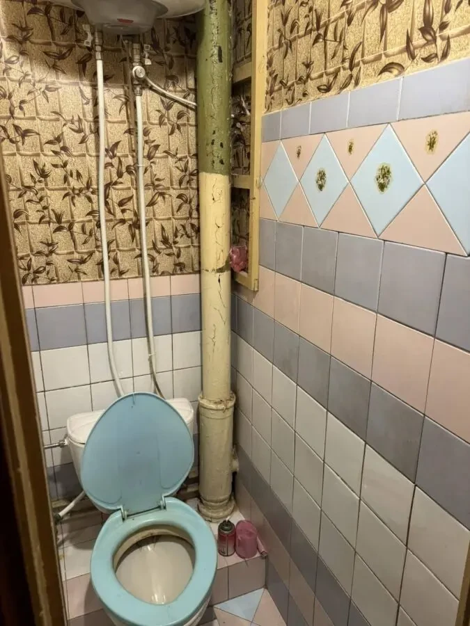 метро 7 хв., можна з тваринами, військовим,світло не вимикають, бойлер 5