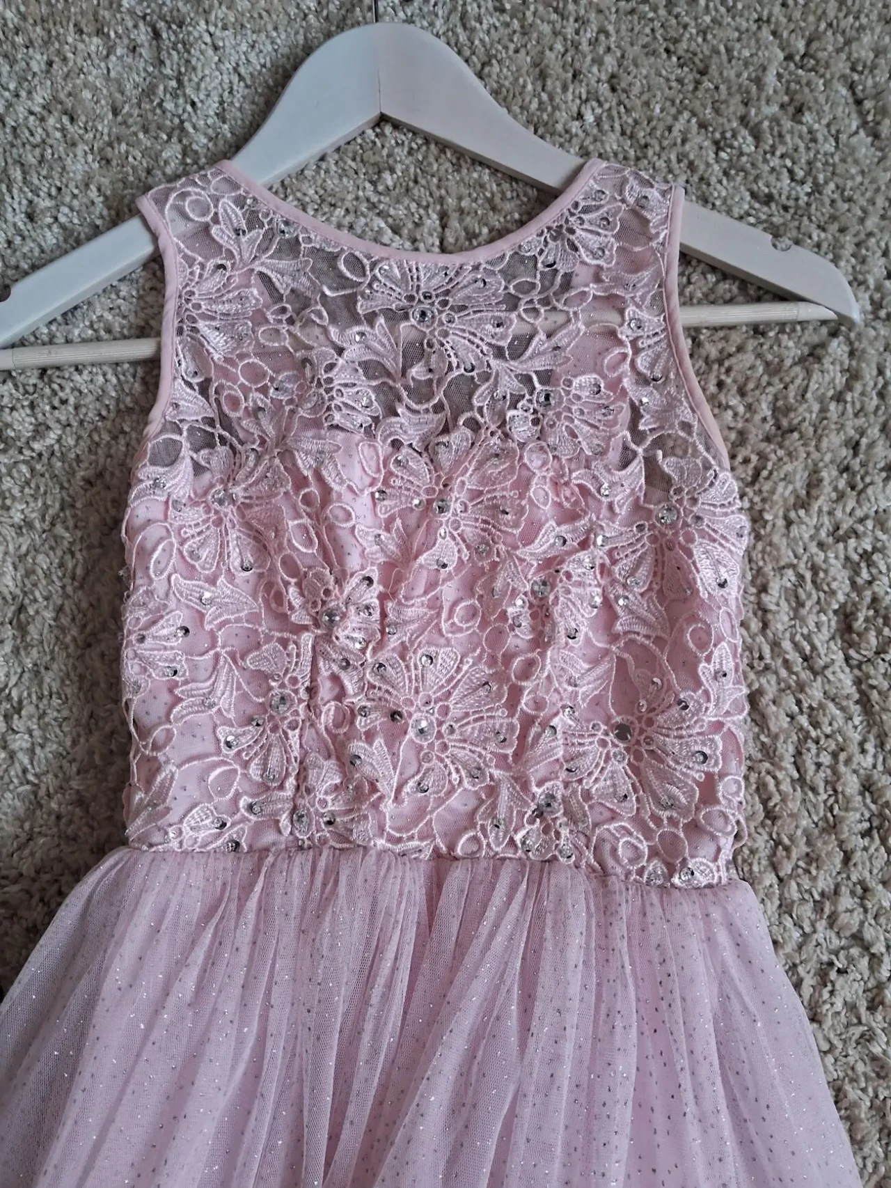 Розовое нарядное пышные платье на девочку 128-140 2