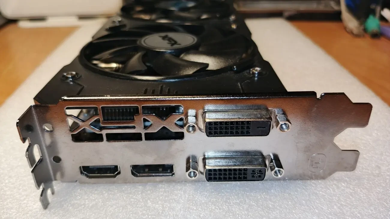 Видеокарта XFX RADEON R9 380X DD BLACK EDITION OC 4GB DDR5 (Читать) 4