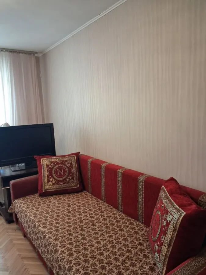 Затишна кімната біля м. Дарниця, Чернігівська