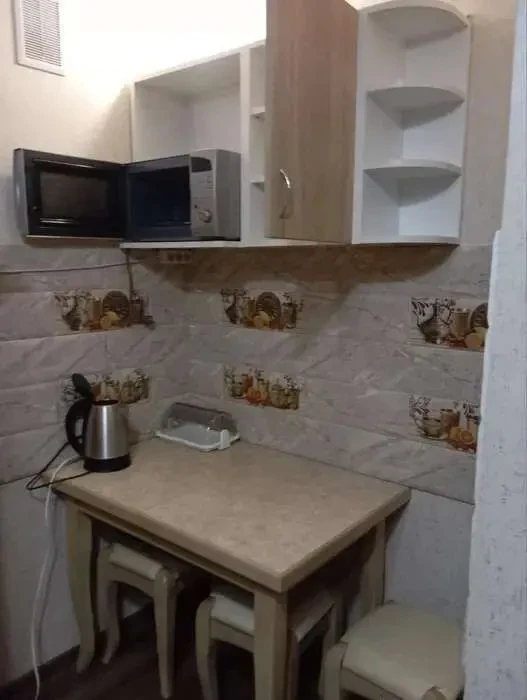 Здається кімната в сімейному гуртожитку 4