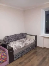 Здається кімната в сімейному гуртожитку