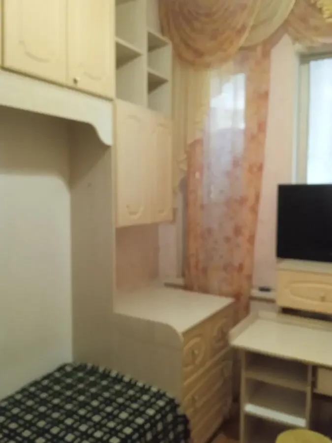 Здається кімната на короваєвих дачах 2