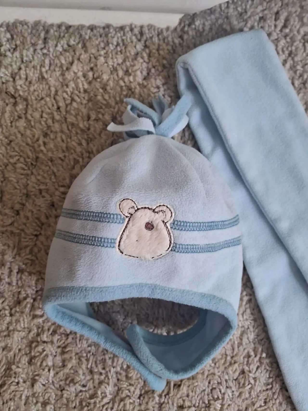 Шапка и шарф на малыша 3-6 месяцев весна осень 2