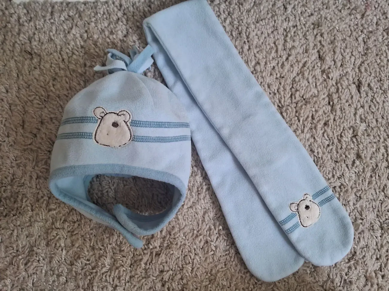 Шапка и шарф на малыша 3-6 месяцев весна осень