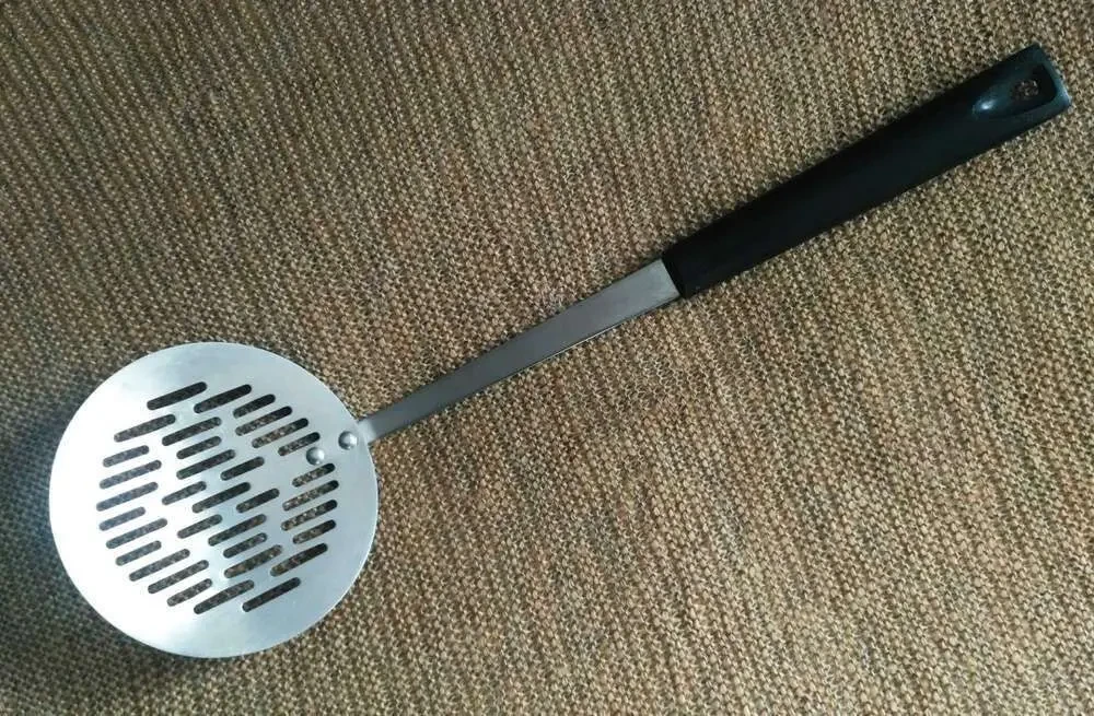 Шумовка лопатка кухонная с прорезями, нержавеющая сталь Stainless Ste 2