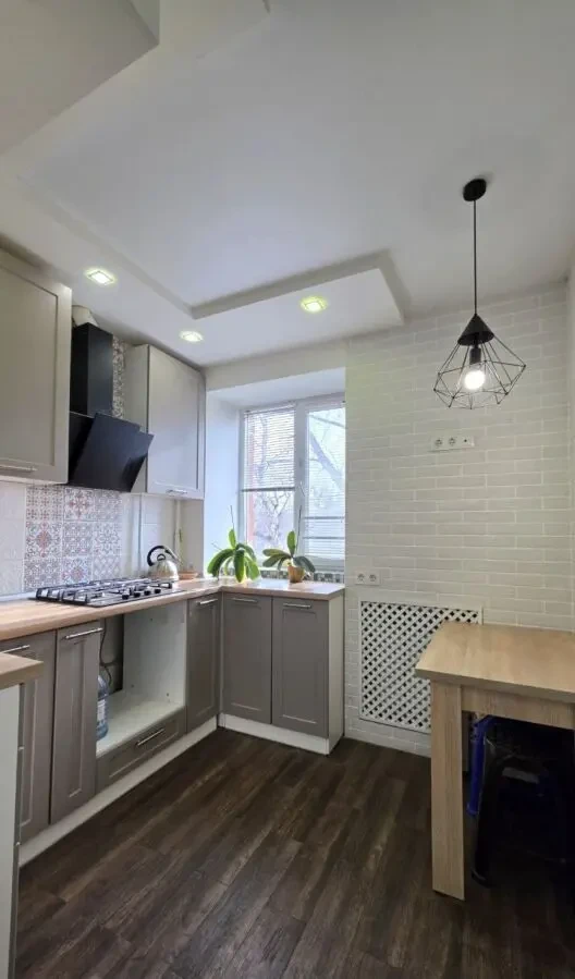 Продам 2 кімнатну квартиру на Салтівці, біля ТРЦ Французьский Бульвар 8