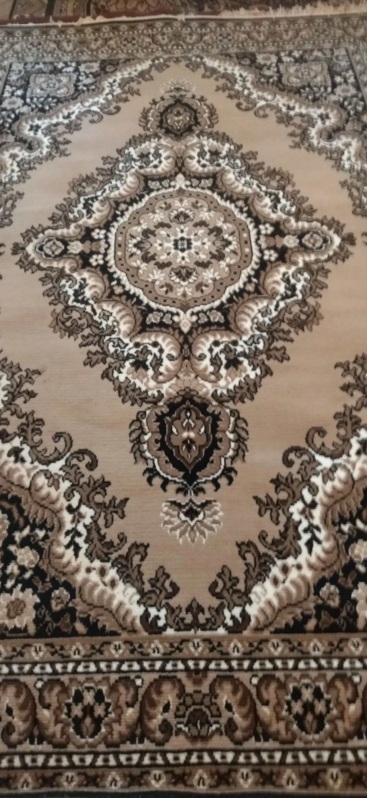 Продам килим