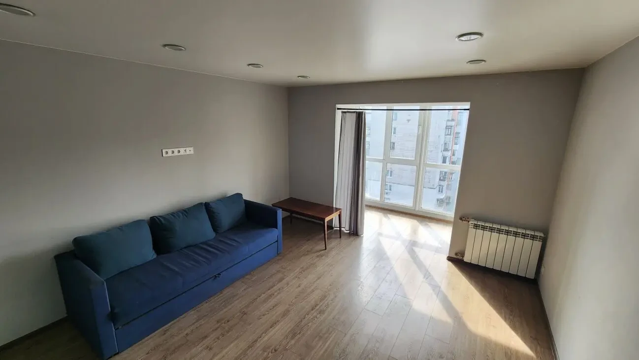 Продаж 3-кімнатної квартири вул. Огієнка, 10 2