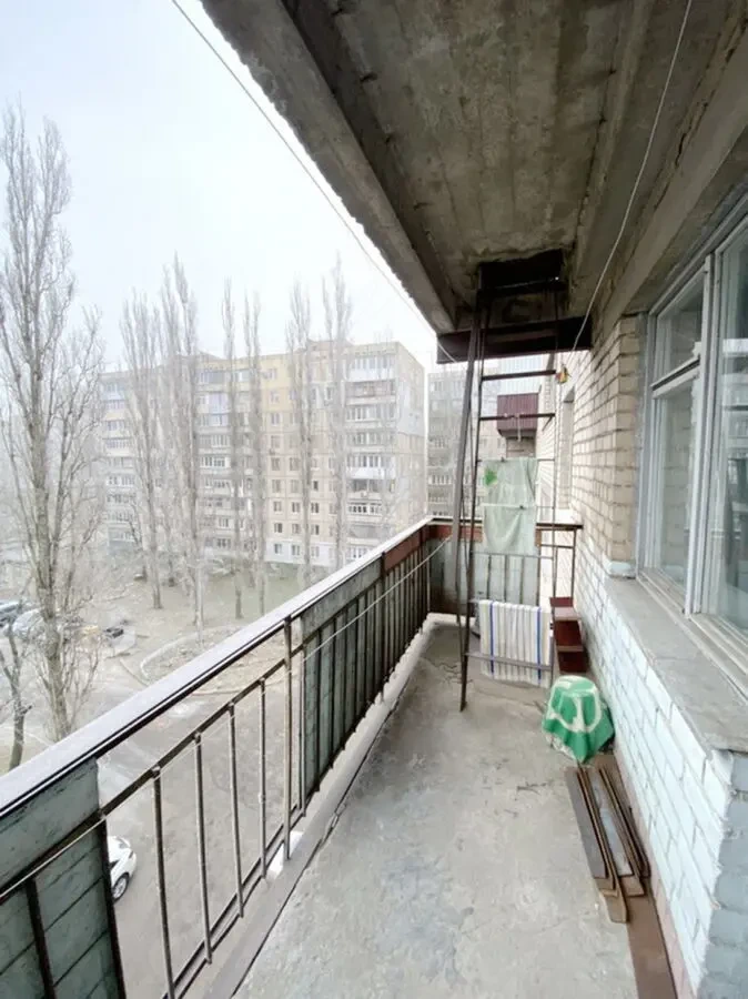 Продаю кімнату в гуртожитку,район Ліски (вул. Київська). Без коміссії 8