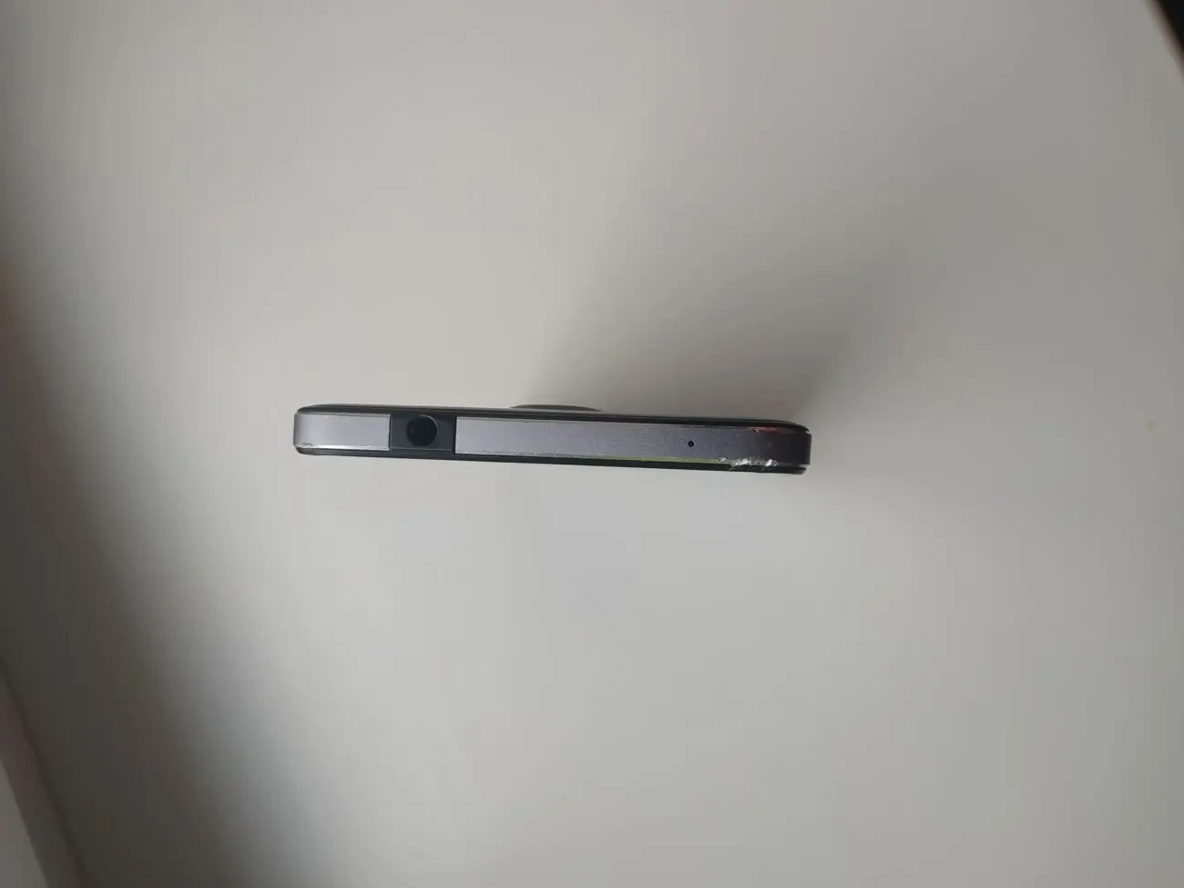 Microsoft Lumia 650XL 9