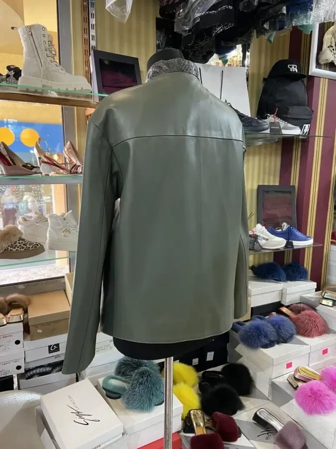 Жіночі куртки,мяка шкіра лайка,з пітоном 7