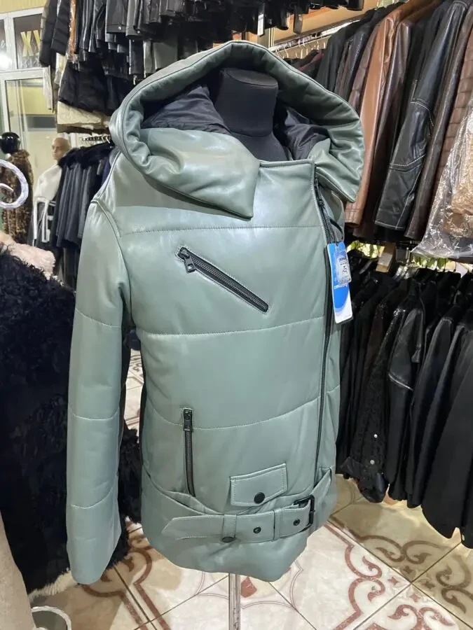 Пуховики,утеплені куртки з капюшоном,демісезонні 7