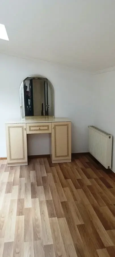 Продаж 2-кімнатної дворівневої квартири у самому центрі вул. Огієнка 6