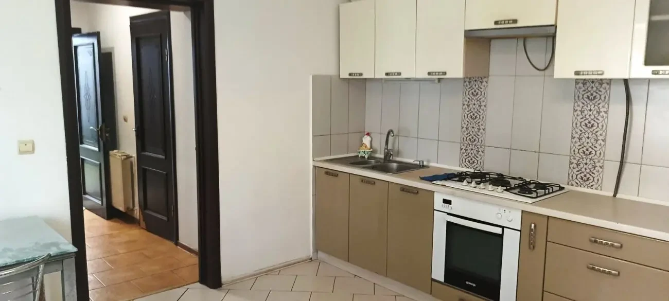 Продаж 2-кімнатної дворівневої квартири у самому центрі вул. Огієнка 3