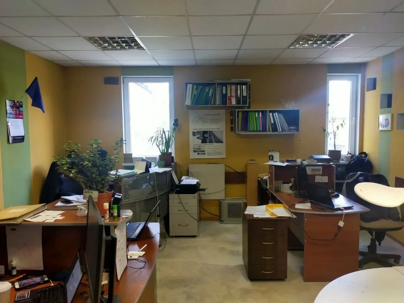 Продаж окремої комерційної будівлі вул. М. Лобачевського, 4 8