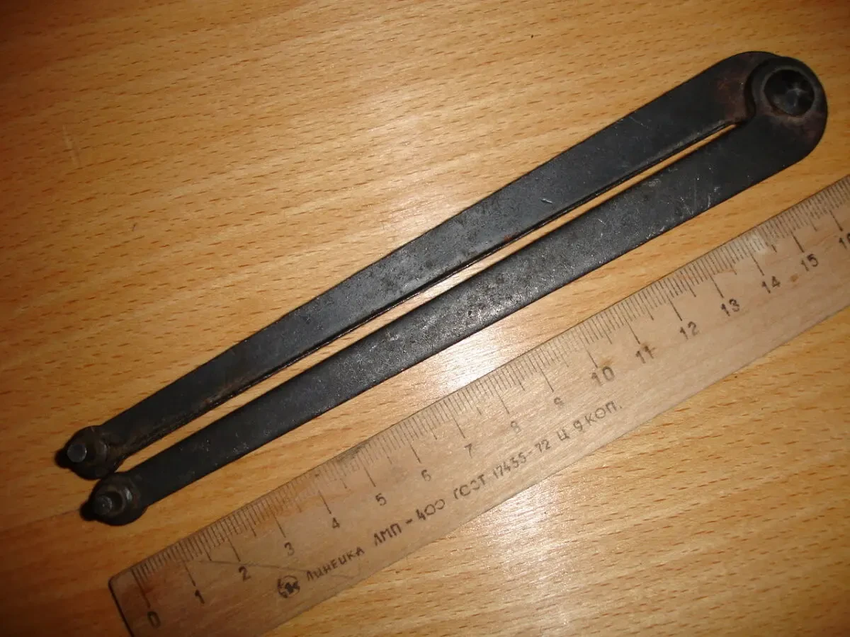 КЛЮЧ для фіксації розподільного валу та установки фаз ГРМ. РЕТРО. 10