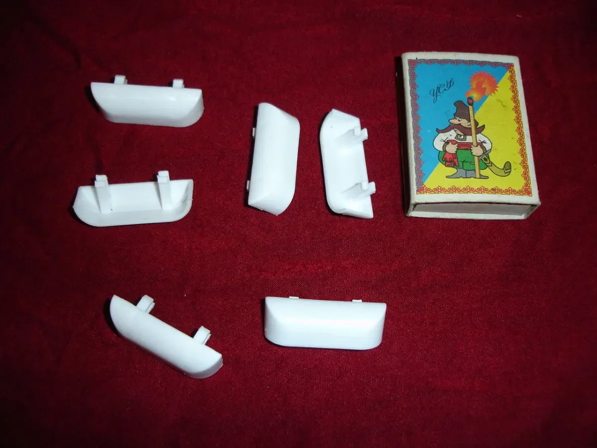 КОВПАЧОК водовідливний дренажний БІЛИЙ, КОРИЧНЕВИЙ для МП ВІКОН 4