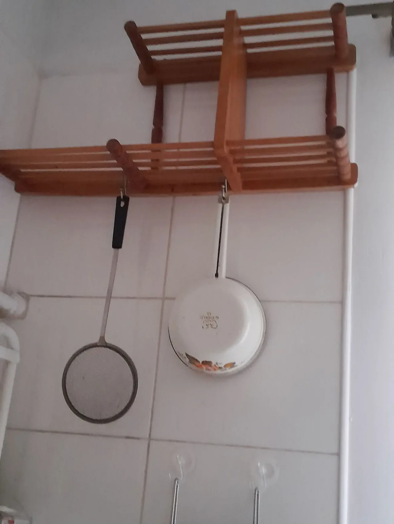 Изящная деревянная полка. Ретро 3