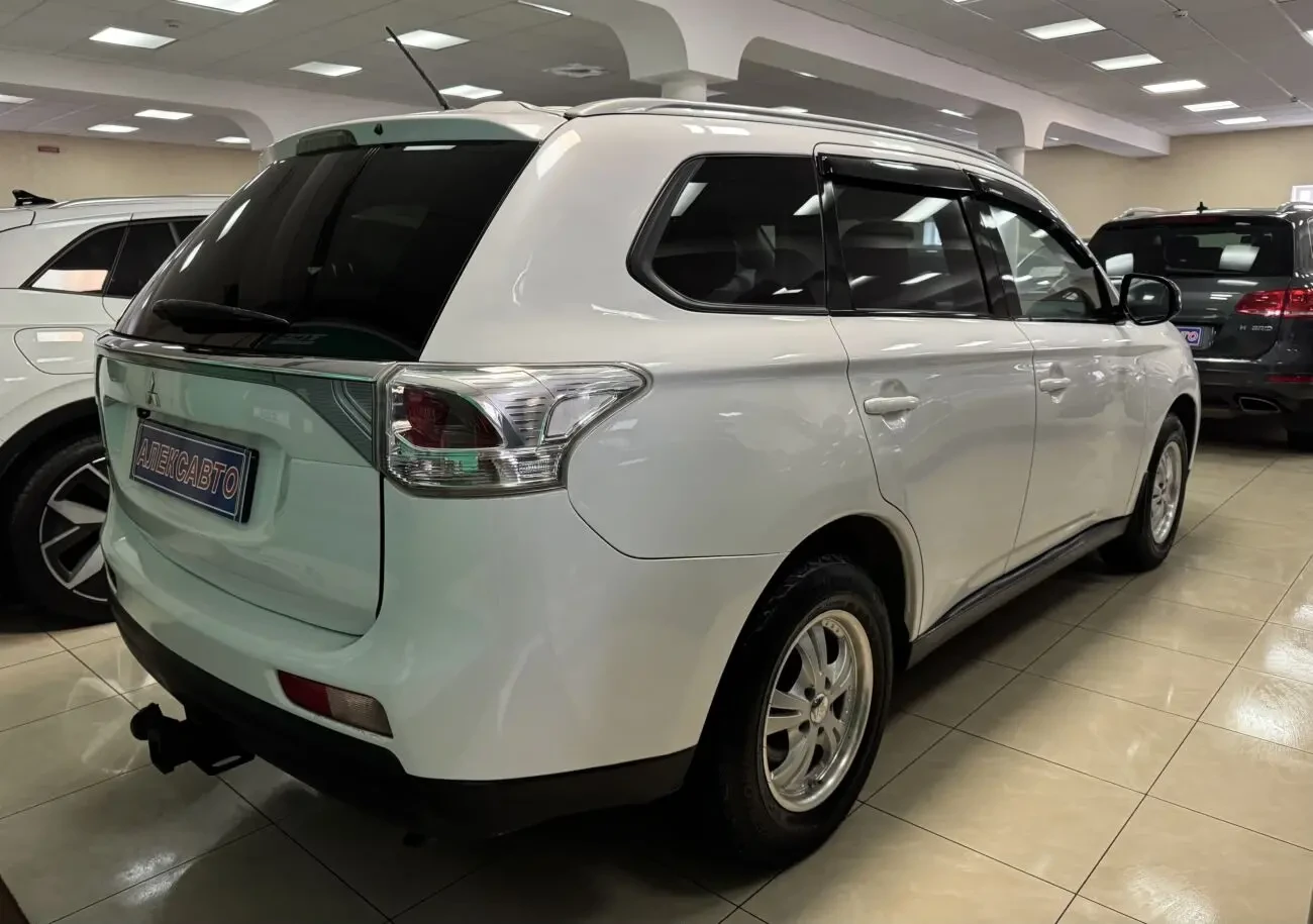 Mitsubishi Outlander 2.4 MIVEC 16V АКПП 2013 р.в. (166 к.с.), 7 місць 6