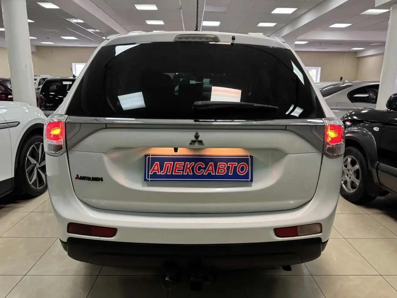 Mitsubishi Outlander 2.4 MIVEC 16V АКПП 2013 р.в. (166 к.с.), 7 місць 5