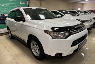 Mitsubishi Outlander 2.4 MIVEC 16V АКПП 2013 р.в. (166 к.с.), 7 місць