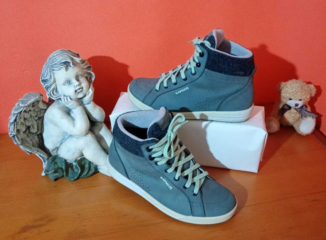 Жіночі зимові черевики Lowa Tortona GTX Mid W