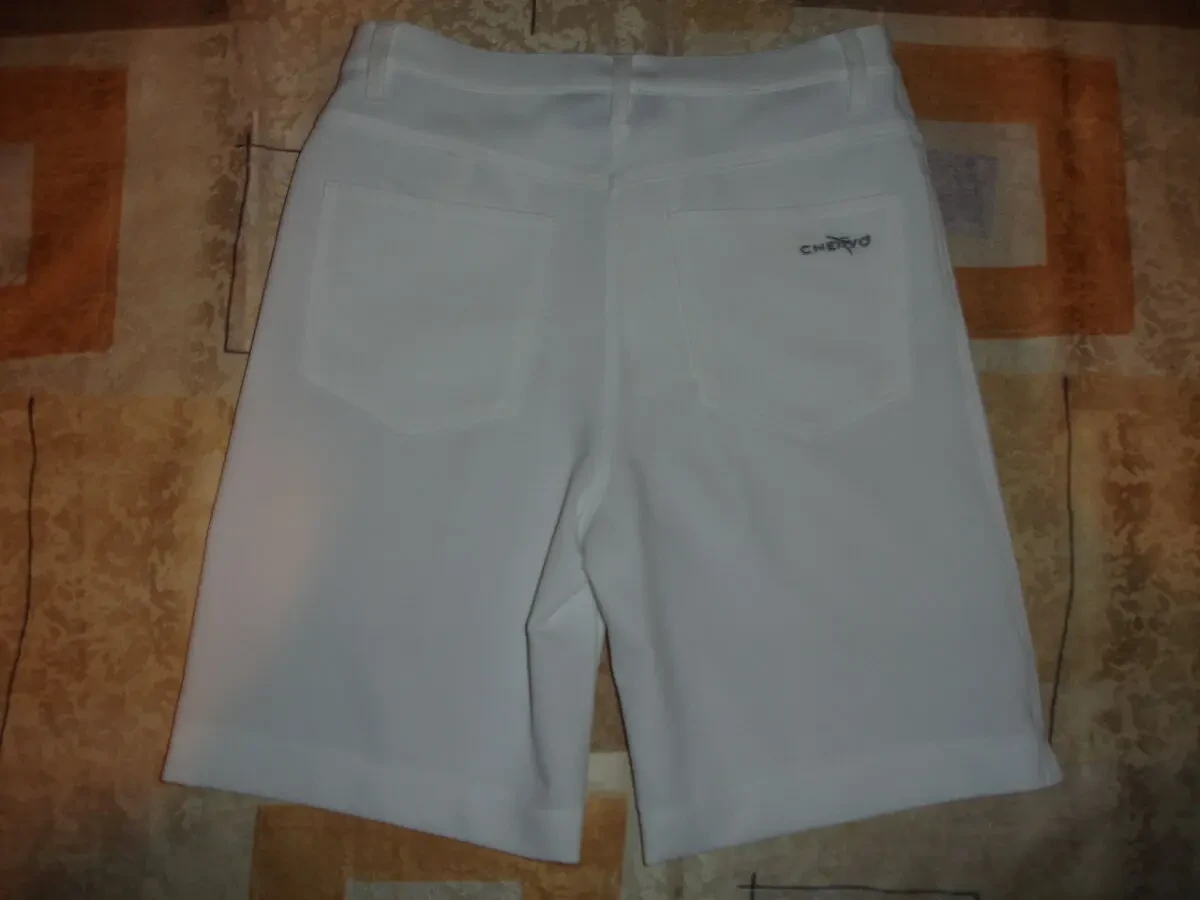 ШОРТИ жіночі S-ка (8-ка) БІЛІ. Бренд CHERVO sports. Італія. Літні. 7