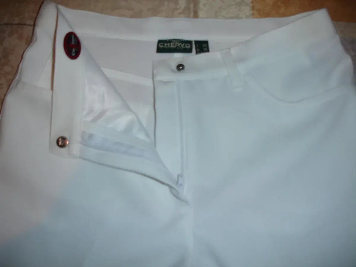 ШОРТИ жіночі S-ка (8-ка) БІЛІ. Бренд CHERVO sports. Італія. Літні. 3