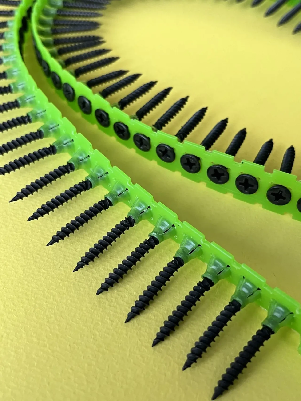 Саморізи на стрічці ESSVE BAND 3,9 на 31 мм для твердого гіпсокартону 3