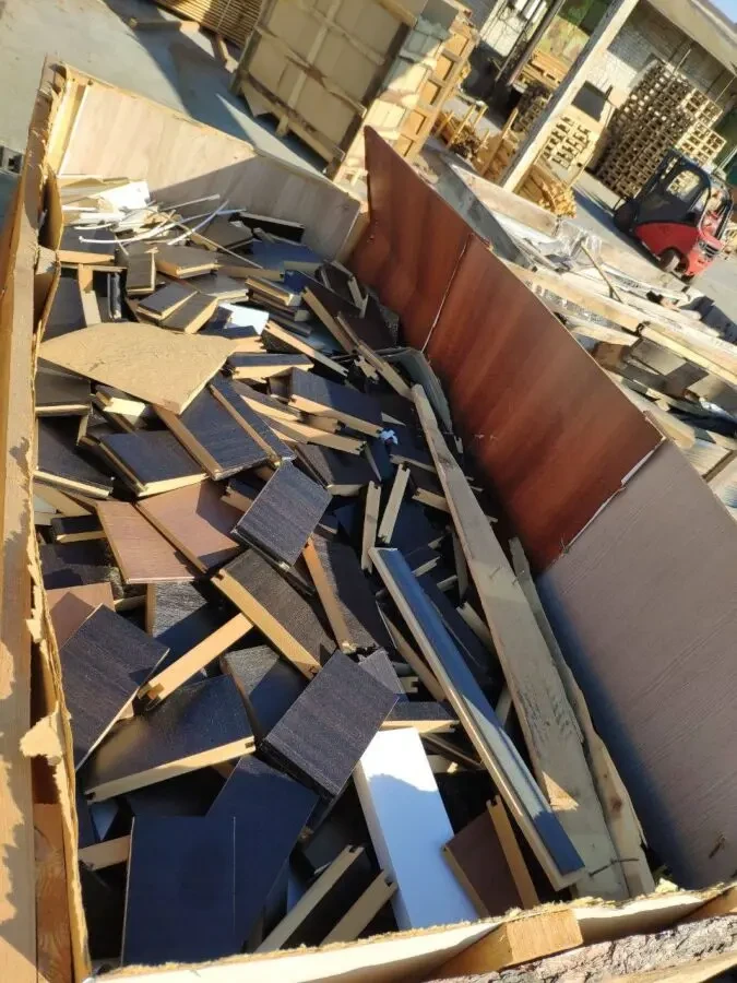 Дрова, горбыль, обрезки, опилки, стружка. 8