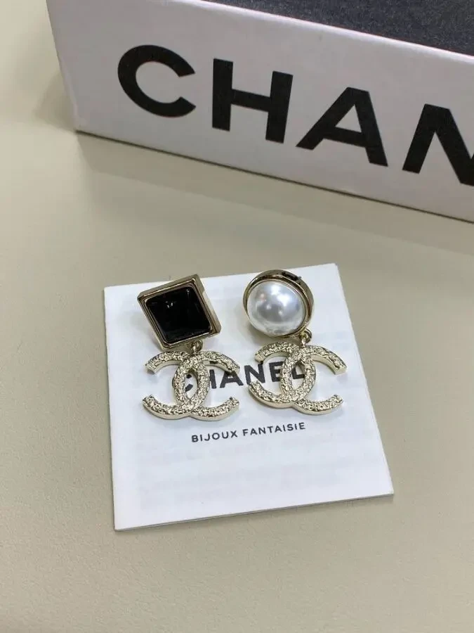 Сережки Chanell 5