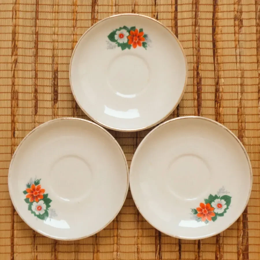 Мініатюрний кавовий сервіз 2 чашки 3 блюдця молочник цукорниця 8