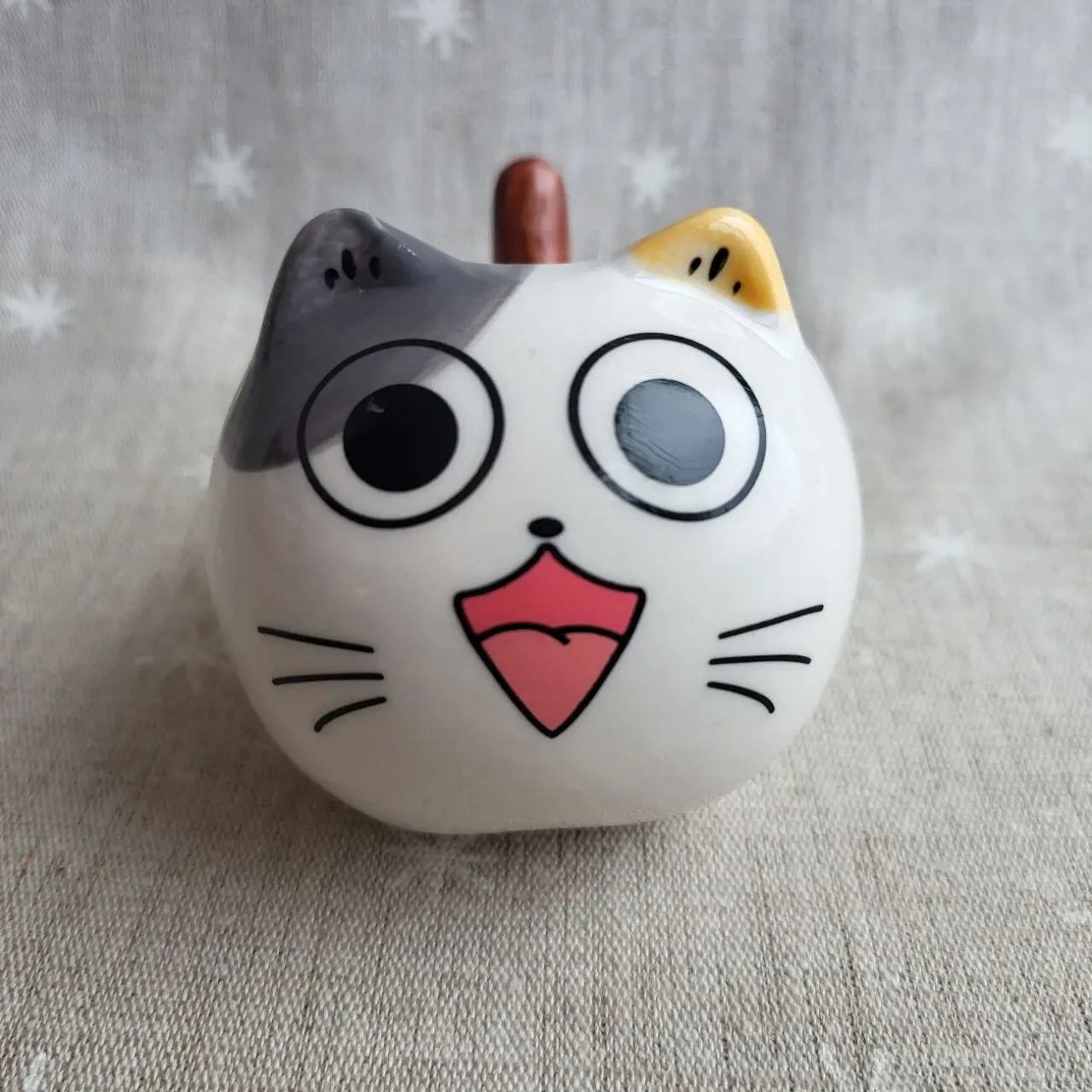 Кот,котик. Керамическое кашпо 2