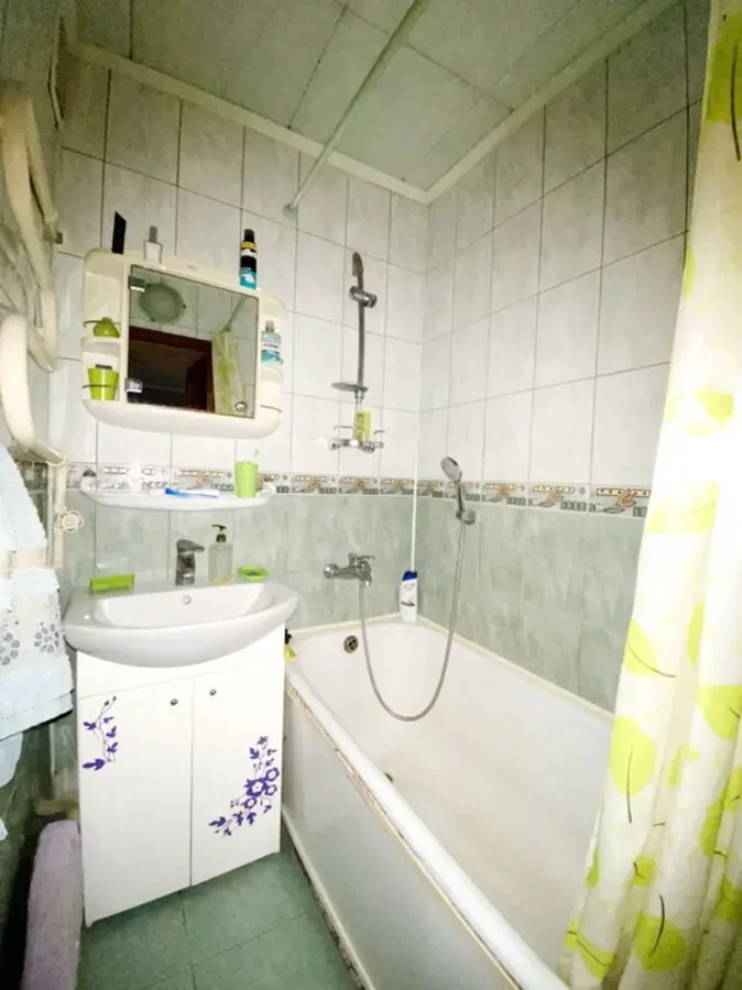 Продаю 3к.квартиру в Лісках, вул. Київська 7