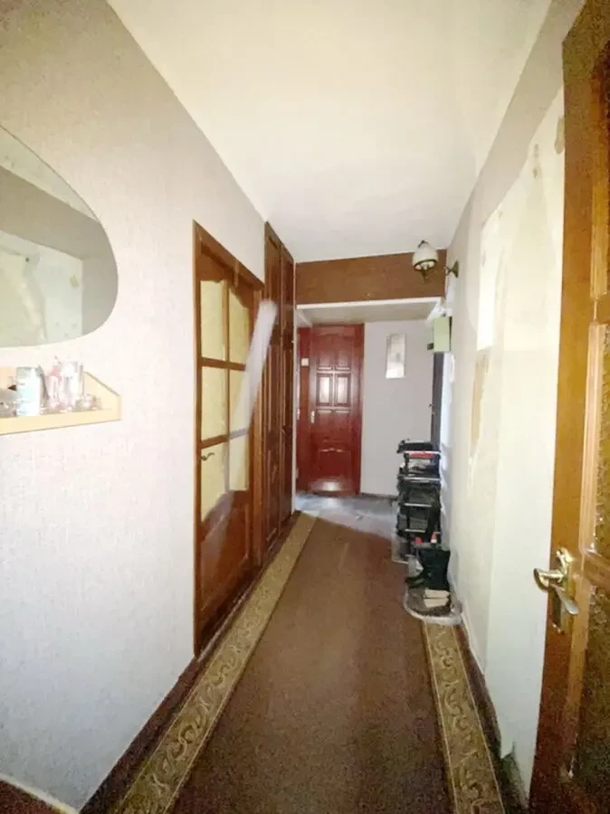 Продаю 3к.квартиру в Лісках, вул. Київська 6