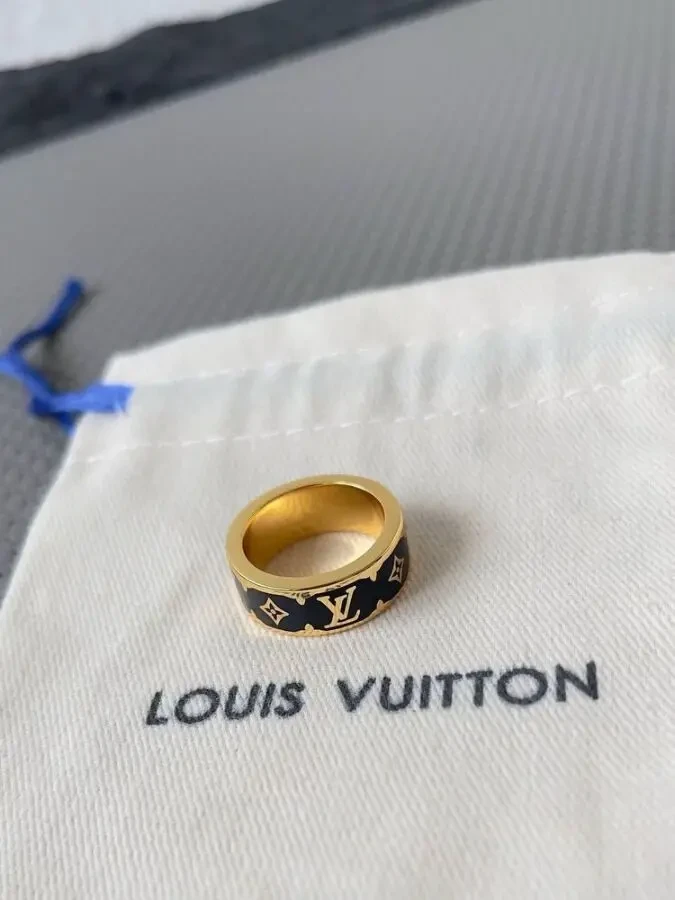 Кольє Louis Vuitton 7