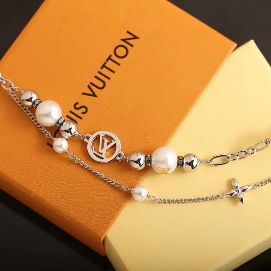 Кольє Louis Vuitton 5