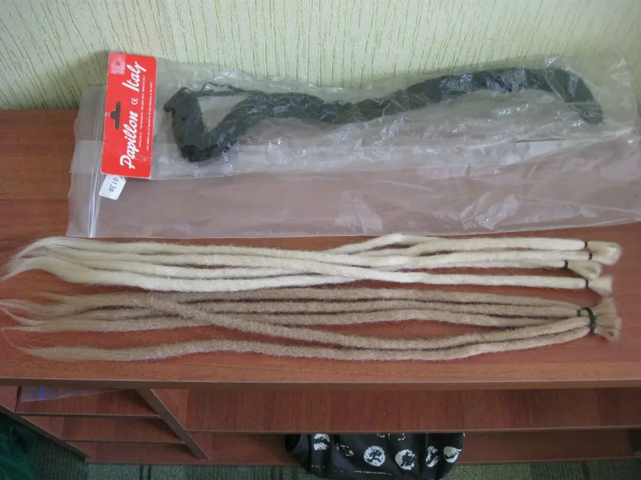 Перуки і дреди жіночі 7