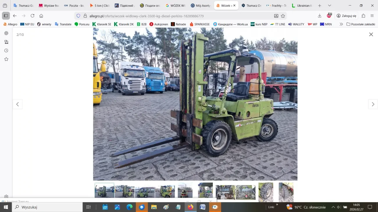 Вилковий навантажувач  CLARK 2